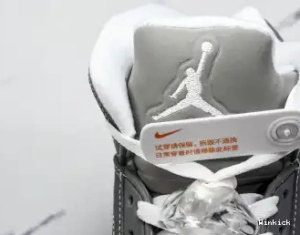'Wolf Retro Grey' 136027-005 Jordan 5 0706